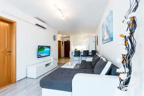 Apartment Elena