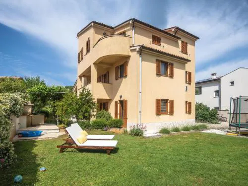 Spacious home with private terrace and garden