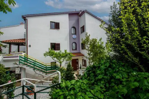 Apartment Iva