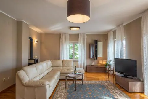 Apartment Majoran