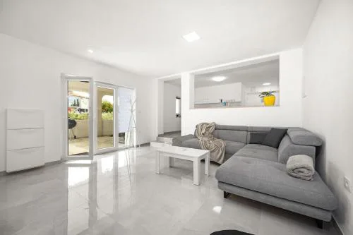 Apartment Olive Garden near Pula 3 km from center and only 4 km from the beach for 4 persons