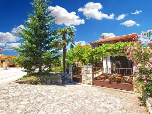 Apartment Vanga 533