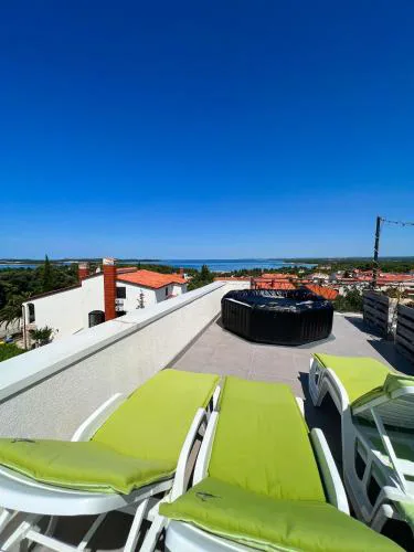 Apartments Korana