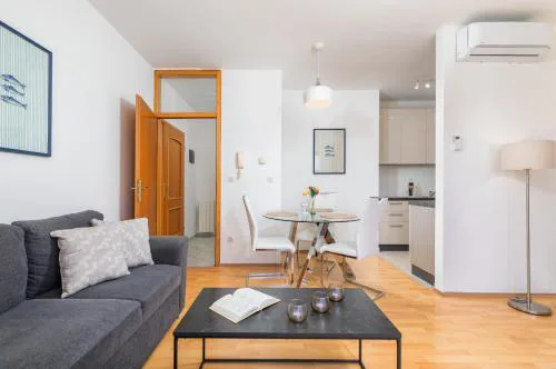 Apartments Labinac