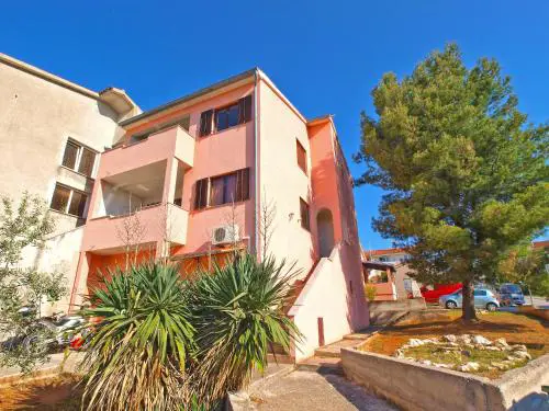 Apartments Sandra 1335