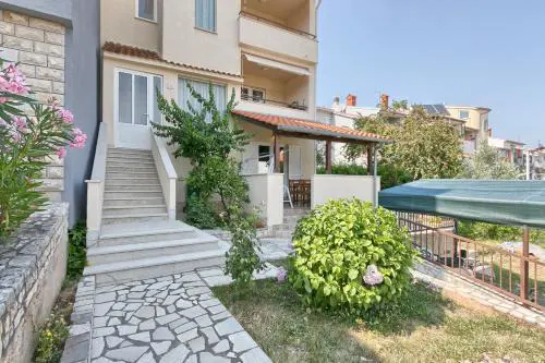 Apartments Veruda Porat
