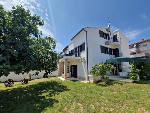Ferienhaus für 10 Personen ca 240 qm in Pula, Istrien Istrische Riviera