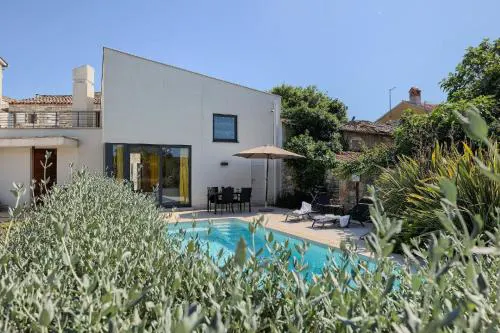 Ferienhaus mit Privatpool für 6 Personen ca 300 qm in Pula, Istrien Istrische Riviera