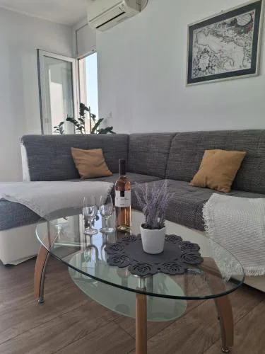 Greenline Pula Apartment