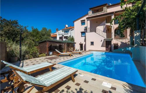 Villa Holiday