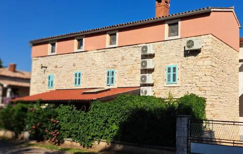Ferienhaus Eti Und Mia , 13 Personen, Piscine