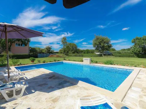 Holiday Home Ana Lucija by Interhome
