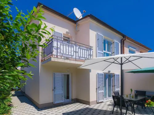 Holiday Home Gojak by Interhome
