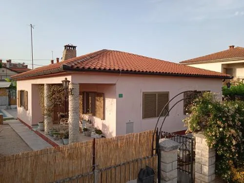 Renoviertes Ferienhaus In Pula Mit Privatem Pool