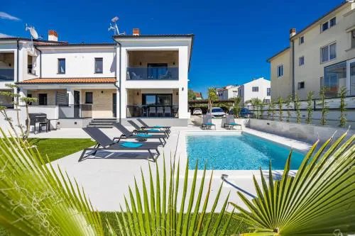 Polaris & Antares Villas