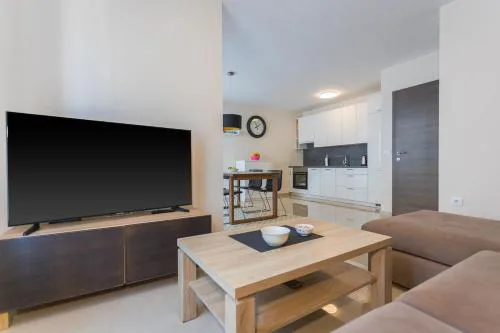 Apartment Jasna, Pula city center with garage
