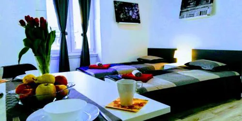Pula-Center Apartments and Rooms