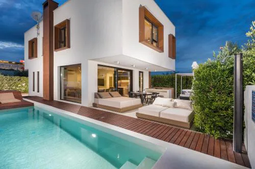 Villa Adora for 6 people in Pula with private pool & children playground