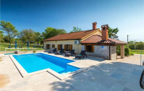 Villa Emanuel