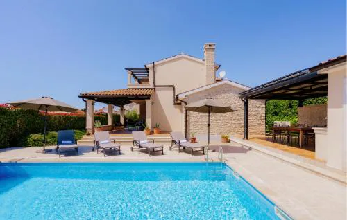 Villa Matia