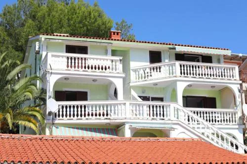 Apartments with parking space Rabac, Labin - 19102