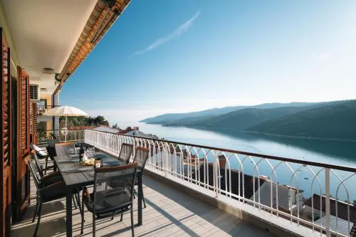 Blue Horizon Apartment a Seaside Escape in Rabac