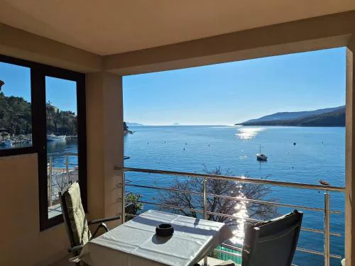 Studio Apartment SILA Rabac with bicycle storage and free parking