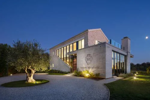 Valens Residence
