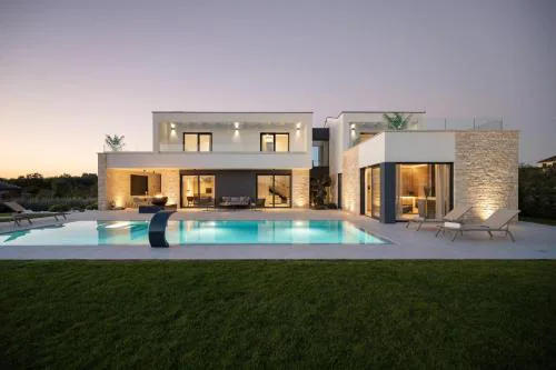 Villa Asmoa for 8 people near Porec with 45 m2 heated pool, wellness & sea view