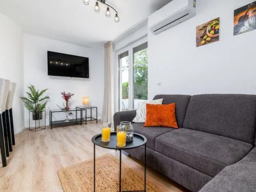 Apartment Graz by Interhome