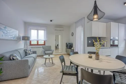 Apartments Lori