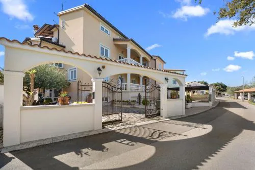 Apartments Villa Amfora