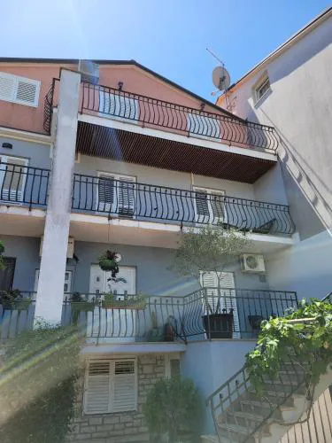 Apartments with a parking space Rovinj - 19655