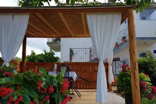 Apartments with parking spaces Rovinj - 24549