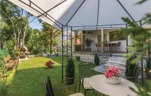 Awesome Home In Rovinj With Kitchen