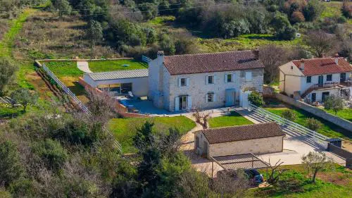 Beautiful Villa Sarizol with indoor pool in Rovinj