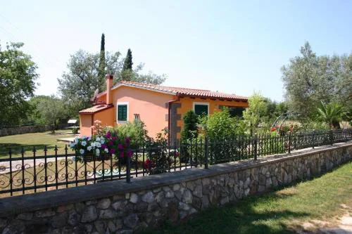 Family friendly house with a parking space Rovinj - 20540