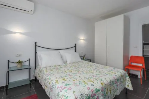 IntimES Room Rovinj