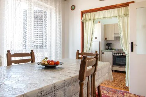 Irena's place A2