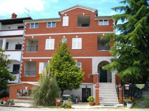 Ferienwohnung Kate Mit Balkon