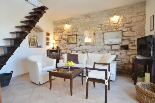 Sea View House Olja