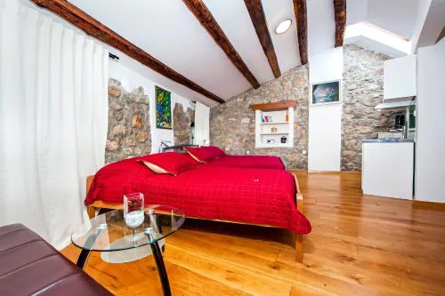 Studio Oscar IV With Terrace and Sea View