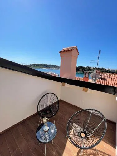 Villa Nea Seaview 3-apartments!