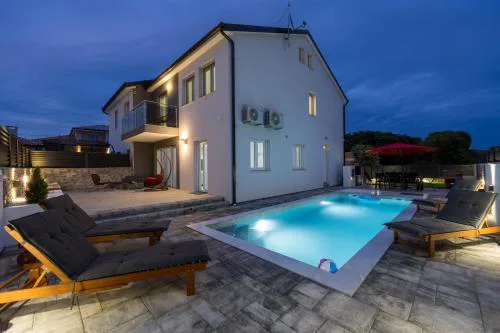 Villa Paansa