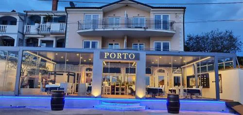 Rooms Porto
