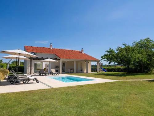 Holiday Home Lapis by Interhome