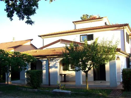 Apartman Dora