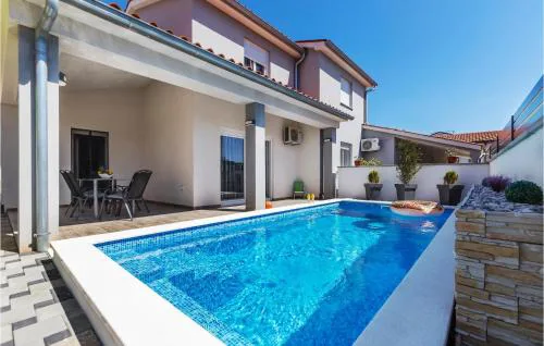 Stunning Home In Skatari With Wifi