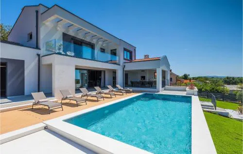 Villa La Guardia