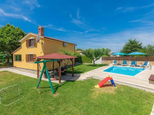 Holiday Home Nikolina by Interhome
